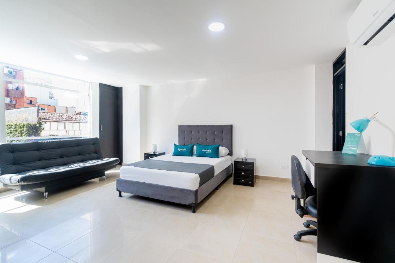 Ayenda Coliving La 78A Hotel Medellín Exterior foto
